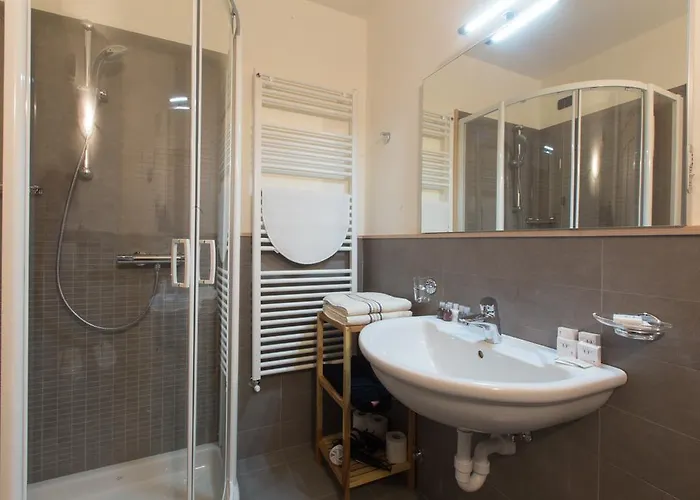 Marzia בית הארחה בורמיו