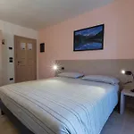 Konukevi Marzia 3*